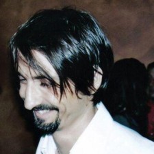 Avatar for rolze from gravatar.com