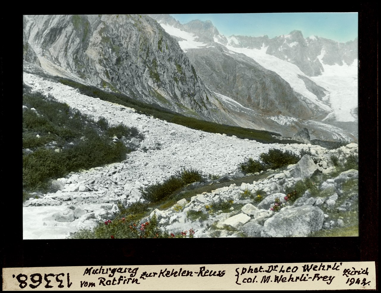 Göscheneralp. Kolorierung des Dias durch Margrit Wehrli-Frey