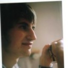 Avatar for lucastheis from gravatar.com