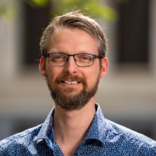 Avatar for Tom Heintzberger from gravatar.com