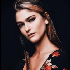 Avatar for Lauren Sgro  from gravatar.com