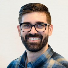 Avatar for Logan Thomas from gravatar.com