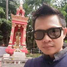 Avatar for chamnong from gravatar.com