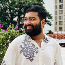 Avatar for Vishal Roy from gravatar.com