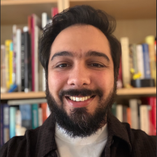 Avatar for Emre from gravatar.com
