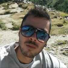 Avatar for Andrea Liosi from gravatar.com