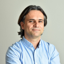 Avatar for Ylli Prifti from gravatar.com