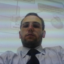 Avatar for Eduardo Bratz from gravatar.com