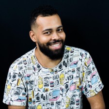 Avatar for Renan Oliveira from gravatar.com