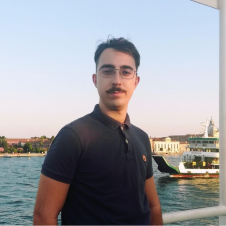 Avatar for Leone Bacciu from gravatar.com