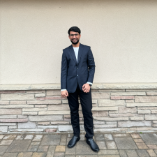 Avatar for Vivek Patel from gravatar.com