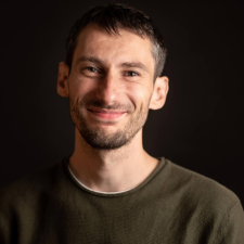 Avatar for Lucian Corduneanu from gravatar.com