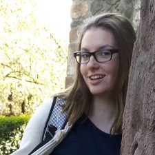 Avatar for Leni Bartlchen from gravatar.com