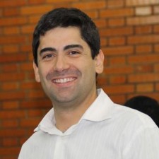 Avatar for Carlos Bravo from gravatar.com
