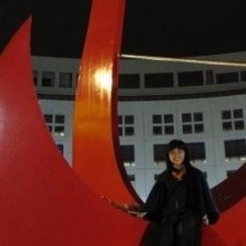 Avatar for Carmen Lau from gravatar.com
