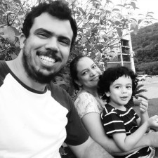 Avatar for Felipe Pena from gravatar.com