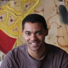 Avatar for Mark Essien from gravatar.com