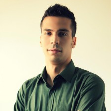 Avatar for Pouya Ataei from gravatar.com