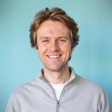 Avatar for James Phoenix from gravatar.com