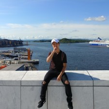 Avatar for Jarvis Lai from gravatar.com