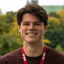 Avatar for Erlend Paulsen Skaaden from gravatar.com