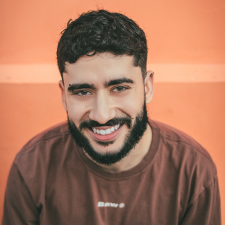 Avatar for Vinícius Melo from gravatar.com