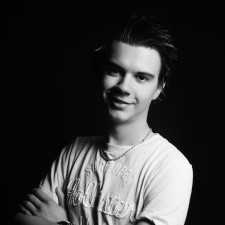 Avatar for Linus Huzell from gravatar.com