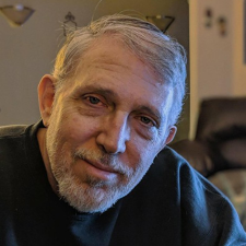 Avatar for Curtis White from gravatar.com