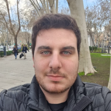 Avatar for Gustavo Efeiche from gravatar.com
