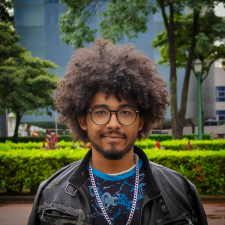 Avatar for Heliton Martins from gravatar.com