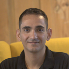 Avatar for Amir Alush from gravatar.com