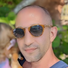 Avatar for Levi from gravatar.com