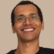 Avatar for Renato Cunha from gravatar.com