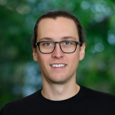 Avatar for Renaud Bourassa from gravatar.com