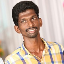 Avatar for karthikesan arumugam from gravatar.com