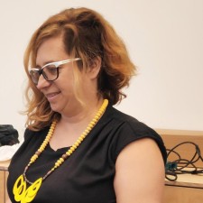 Avatar for noa gradovitch from gravatar.com