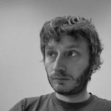 Avatar for Davide from gravatar.com