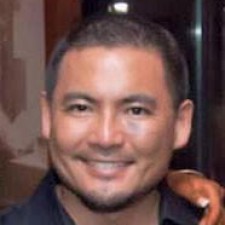 Avatar for Derek Kaneshiro from gravatar.com