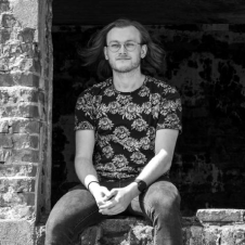 Avatar for Jakub Nowak from gravatar.com