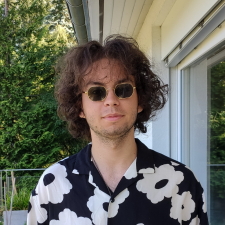 Avatar for Lucas from gravatar.com