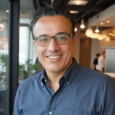 Avatar for Peter Giacomo Lombardo from gravatar.com