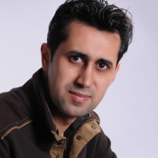 Avatar for Vahid from gravatar.com