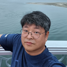 Avatar for Teo Yoon from gravatar.com