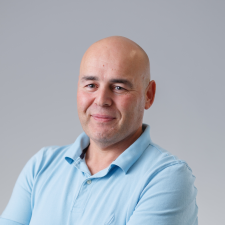 Avatar for Tomer Klein from gravatar.com