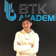 Avatar for Oğuz Yeşil from gravatar.com