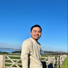 Avatar for Ben Trinh from gravatar.com