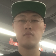 Avatar for Yu Li from gravatar.com