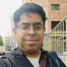 Avatar for Vikas Kapur from gravatar.com