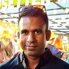 Avatar for Rosh Jayawardena from gravatar.com