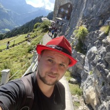 Avatar for Jakub Dubec from gravatar.com